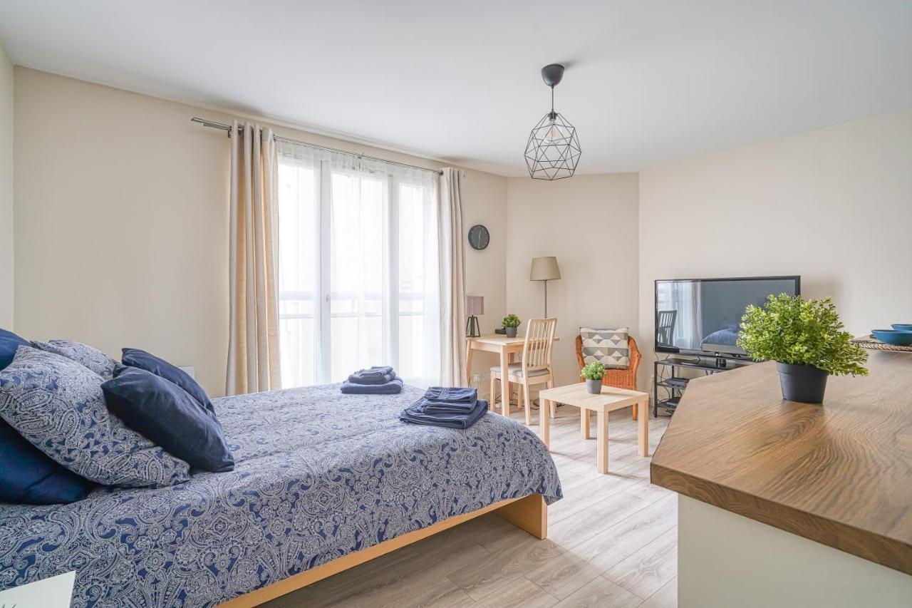 Logement Noah Courcouronnes Exteriör bild