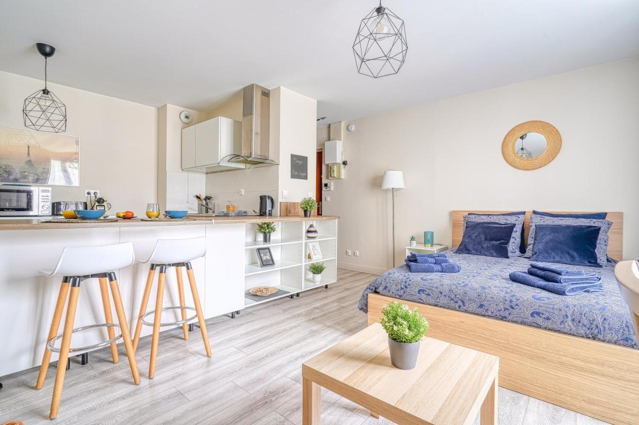 Logement Noah Courcouronnes Exteriör bild