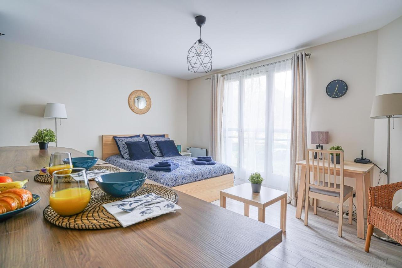 Logement Noah Courcouronnes Exteriör bild